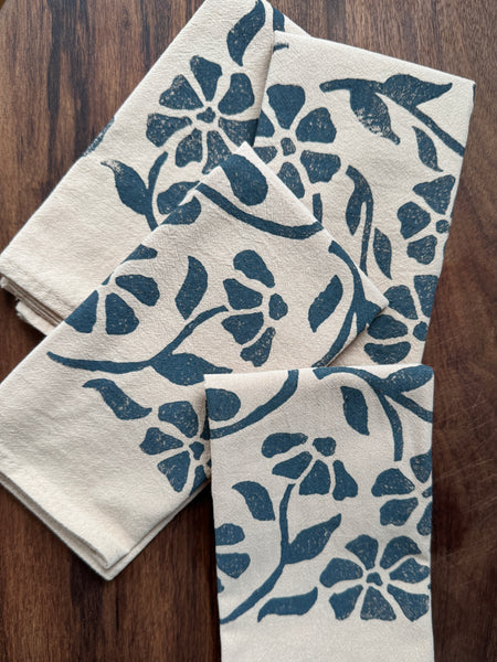 Napkin Set: Bone & Blue